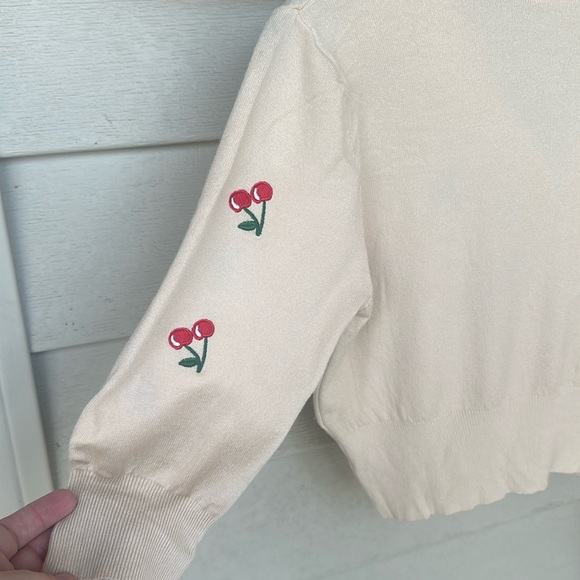 Women's Belle Poque Cardigan Sweater, Size Medium - Picture 7 of 11